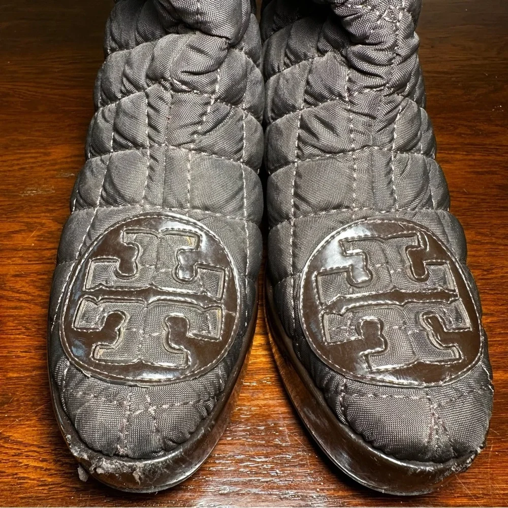 Tory Burch Gigi Quilted Nylon Wedge Boots Size 6.5 Brown